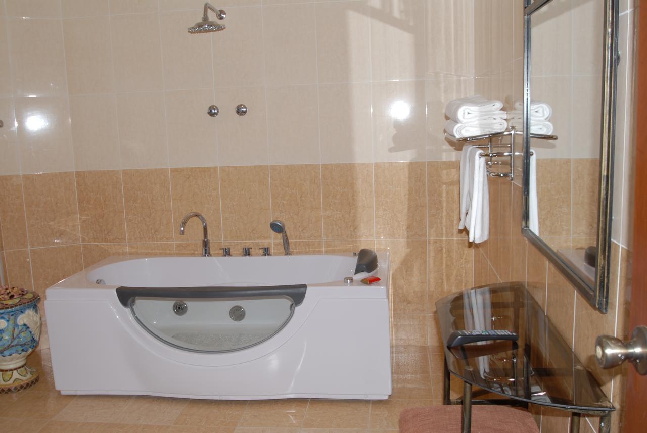 Asham Africa Hotel Bishoftu Ngoại thất bức ảnh